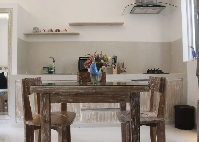 Green Studio Apartment Seminyak * スミニャック