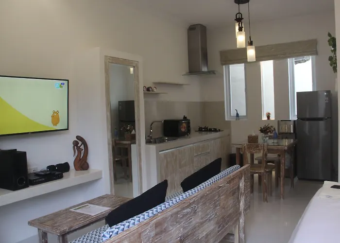 Green Studio Apartment Seminyak アパート