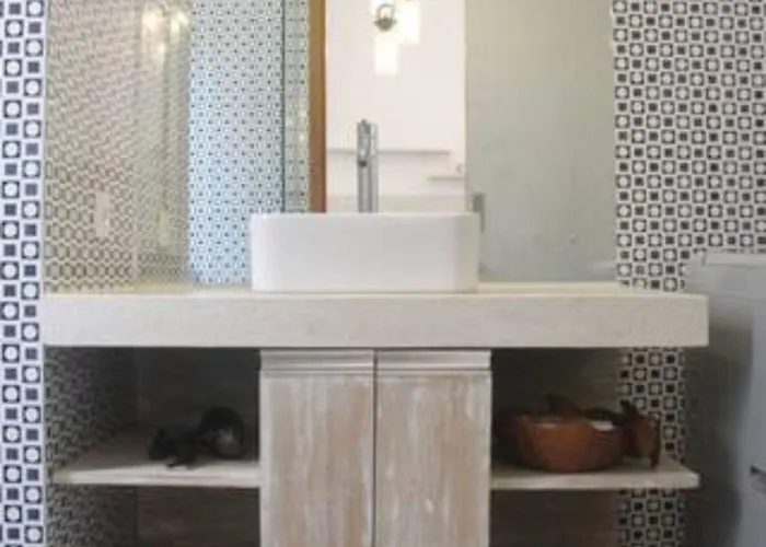 Green Studio Apartment Seminyak アパート
