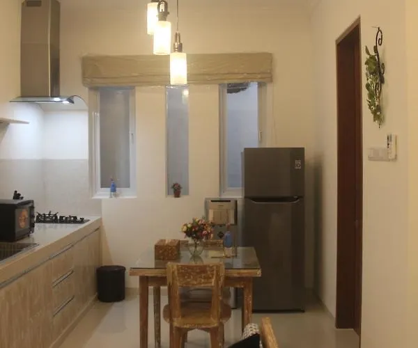 Green Studio Apartment Seminyak * スミニャック