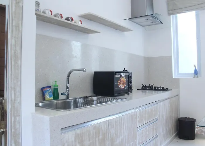 アパート Green Studio Apartment Seminyak スミニャック