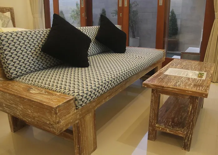 Green Studio Apartment Seminyak アパート